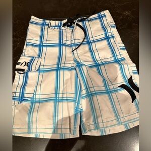 HURLEY Boys Size 6 White & Blue Plaid Swim Trunks